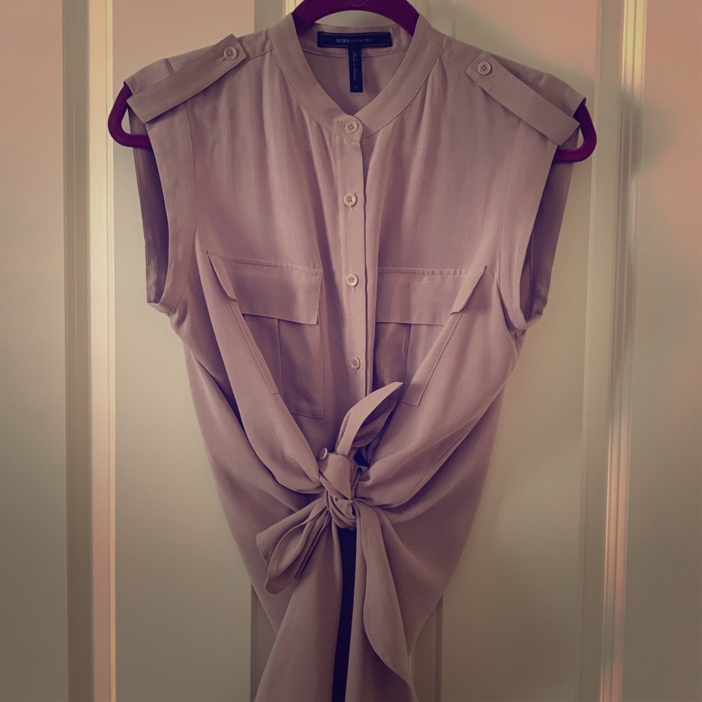 BCBG Max Azria 100% silk, dusty lavender sleeveless button-up